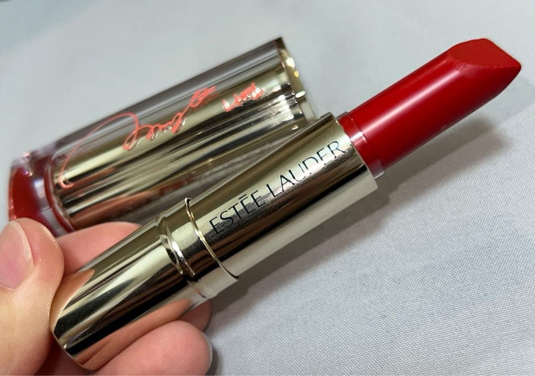 ESTEE LAUDER TWICEナヨン サイン入りリップ - メルカリ