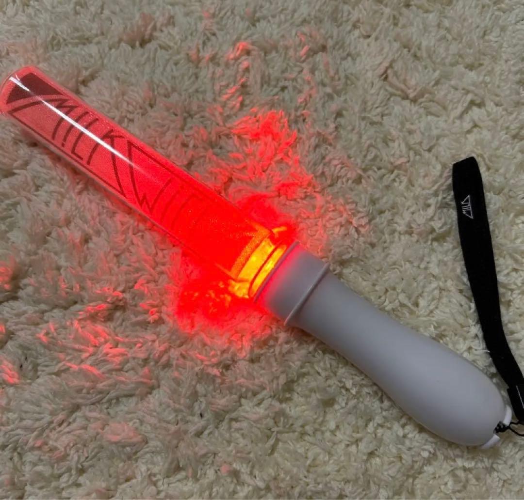 M!LK CIRCUS カラチェンペンライトver3 - メルカリ