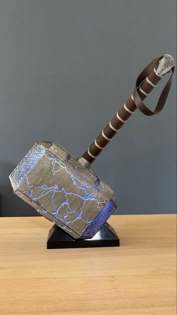 マーベル レジェンド・シリーズ ソー ムジョルニア ライト&サウンドエフェクト マーベル レジェンド・シリーズ ソー ムジョルニア ライト&サウンド