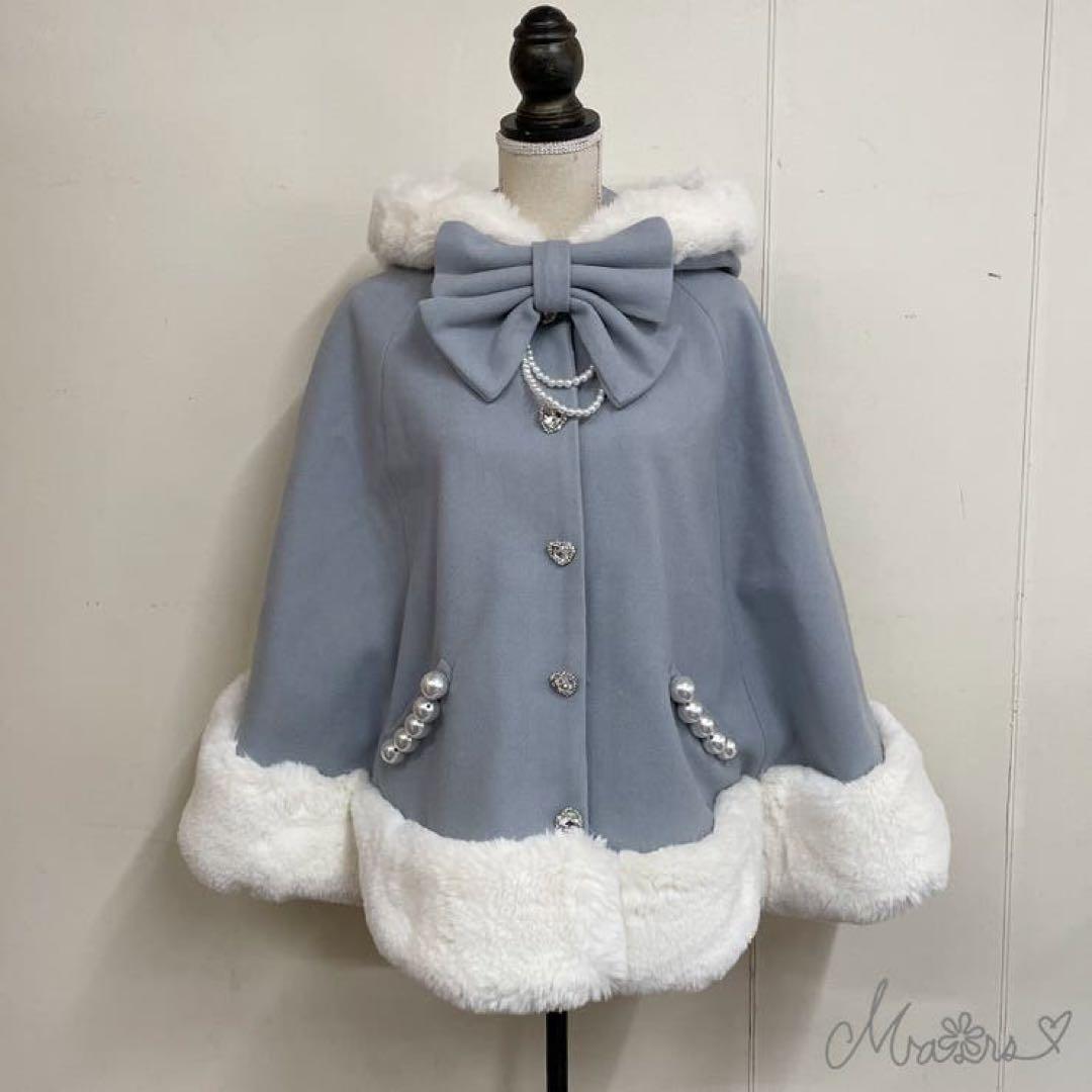 限界値下げMARS】リボン付きボリュームファーフードケープコート