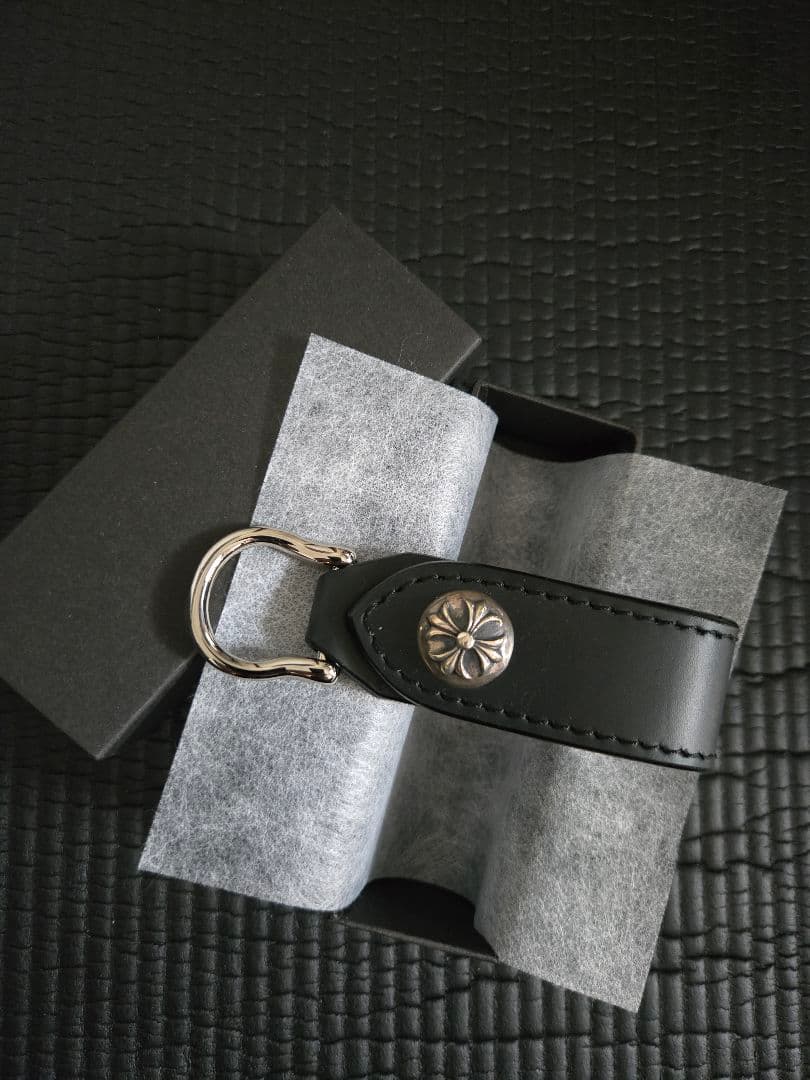本革！クロム好きに！ブラックレザーキーホルダー。シルバー925ベルトループ 楽天市場】CHROME HEARTS クロムハーツ ケルティックボールボタン