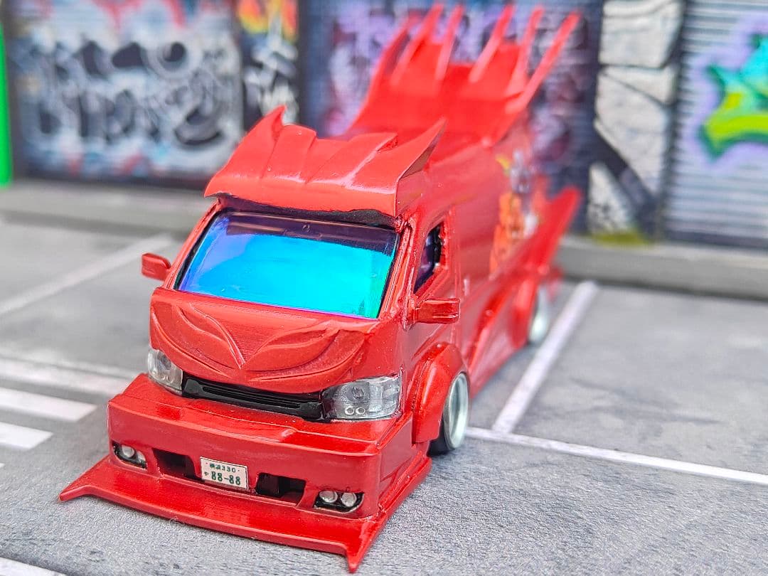 トミカ改造 ハイエース バニング フルエアロ深リム購入者以外いいね