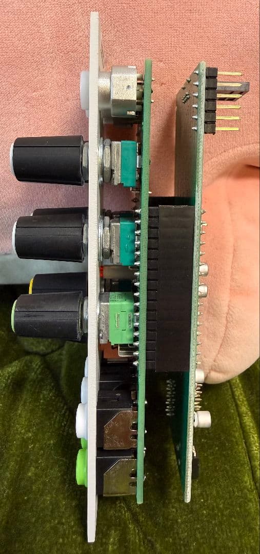 TIPTOP Z5000 Multi Effect モジュラーシンセサイザー