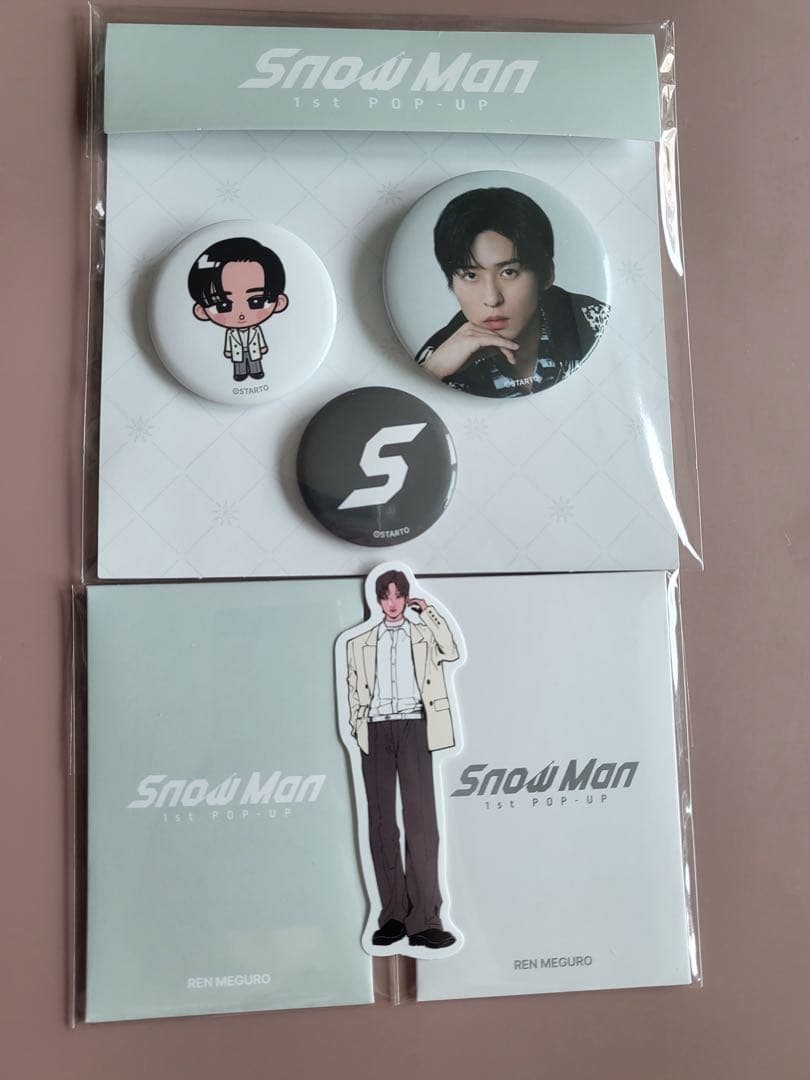 Snow Man 韓国 1st ポップアップ オフィシャルグッズ（目黒蓮) - メルカリ