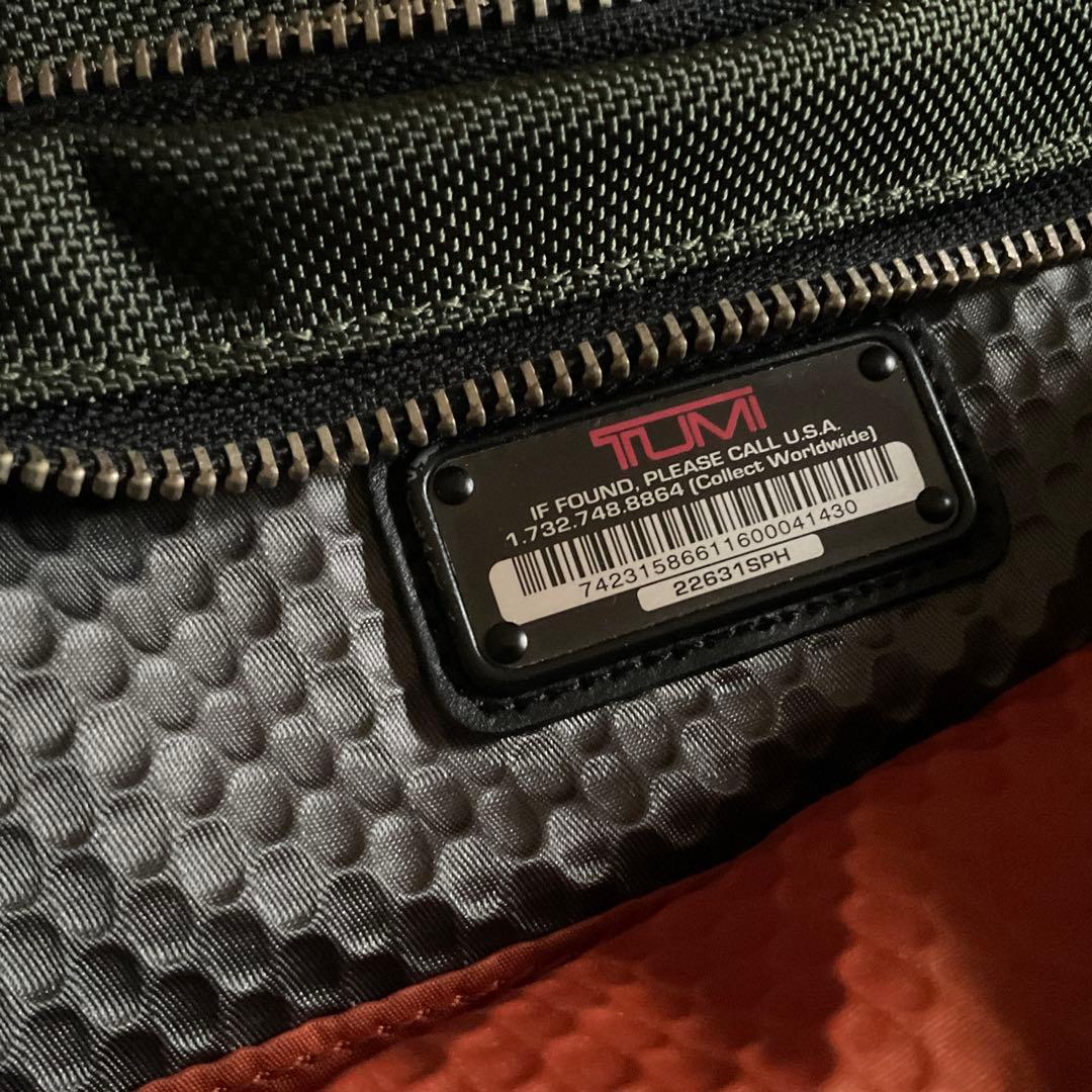 TUMI ビジネスバッグ オリーブグリーン - メルカリ