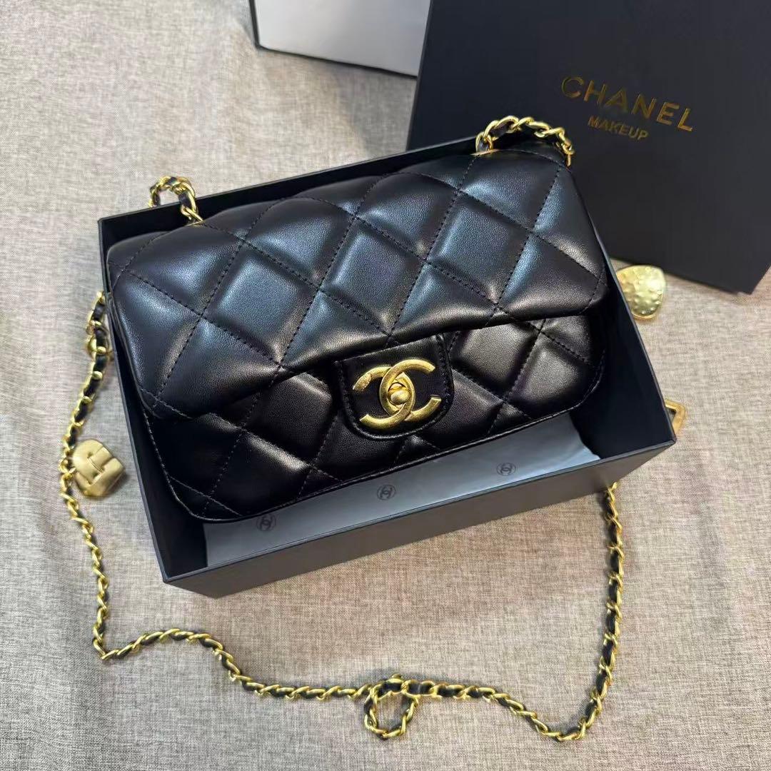 VIP会員限定 ノベルティ　ショルダーバッグ　ハートチャーム ブラック ROPE' PICNIC｜ハートチャーム付きミニレトルショルダーバッグ