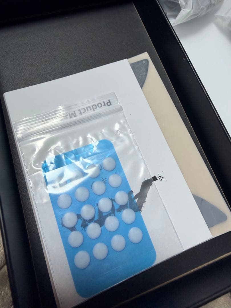 Akitsu Medium ブラック