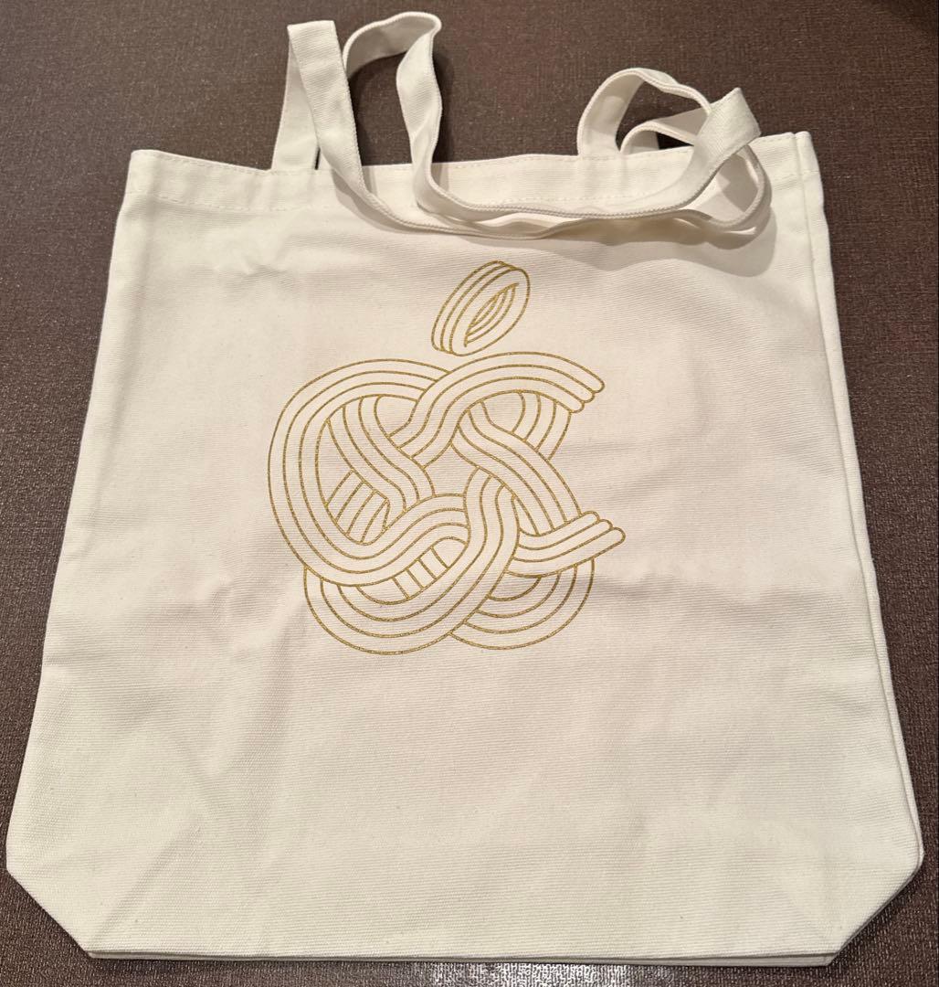 Apple 銀座店 リニューアルオープン記念 ノベルティ トートバッグ