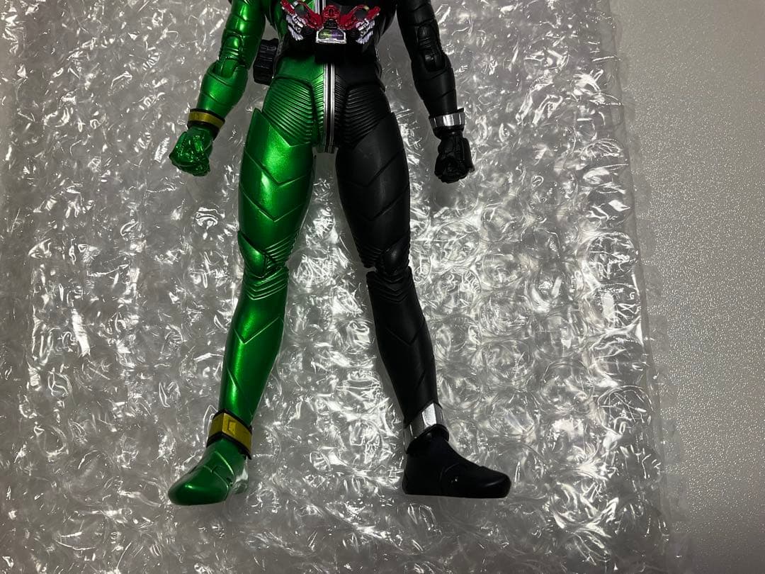 【中古品】S.H.Figuarts（真骨彫製法）仮面ライダーW サイクロンスカル