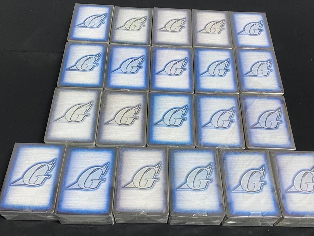 ガンダムウォーカード 白 まとめ売り ⑪約2500枚 十字勲章 など - メルカリ