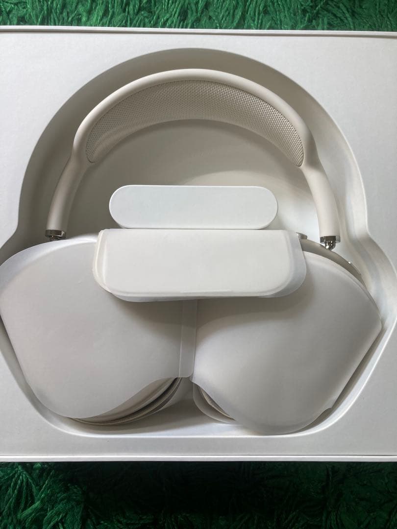 AirPods Max (USB-C) スターライト　2世代 AirPods Max - スターライトを購入 - Apple（日本）