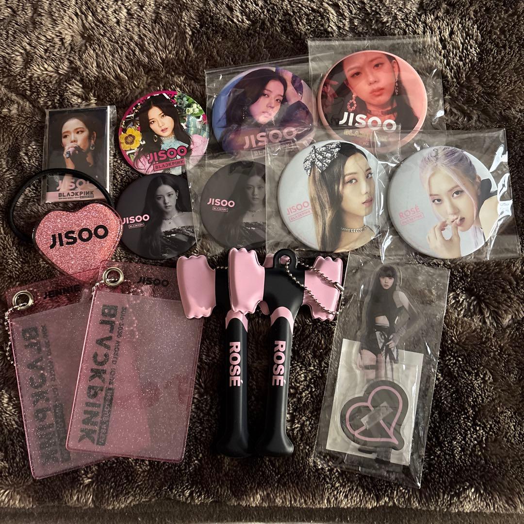 BLACKPINK ジス 缶バッジ セット - メルカリ