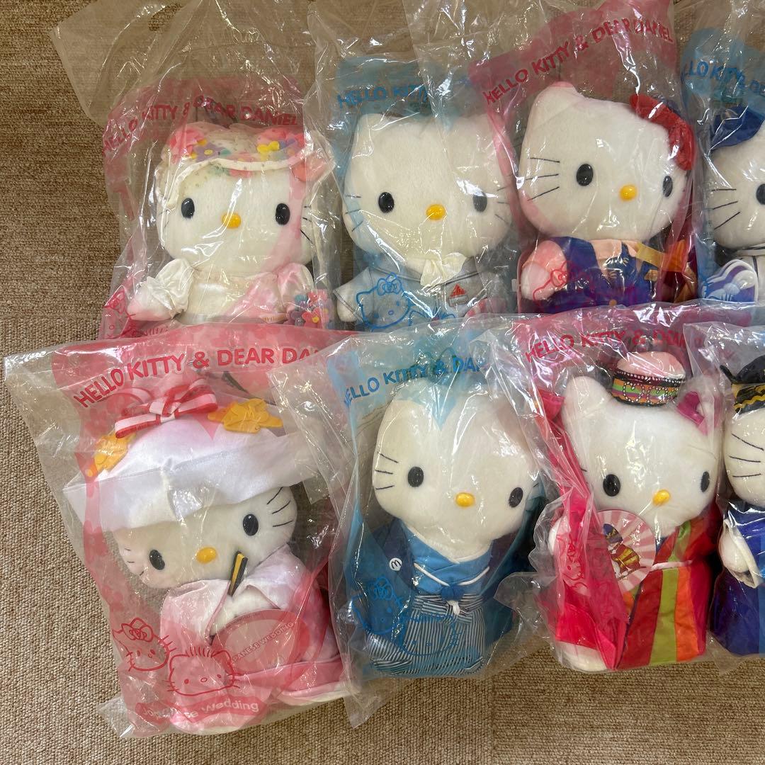 新品未開封】ハローキティ×マクドナルド2000年ミレニアム記念人形12体