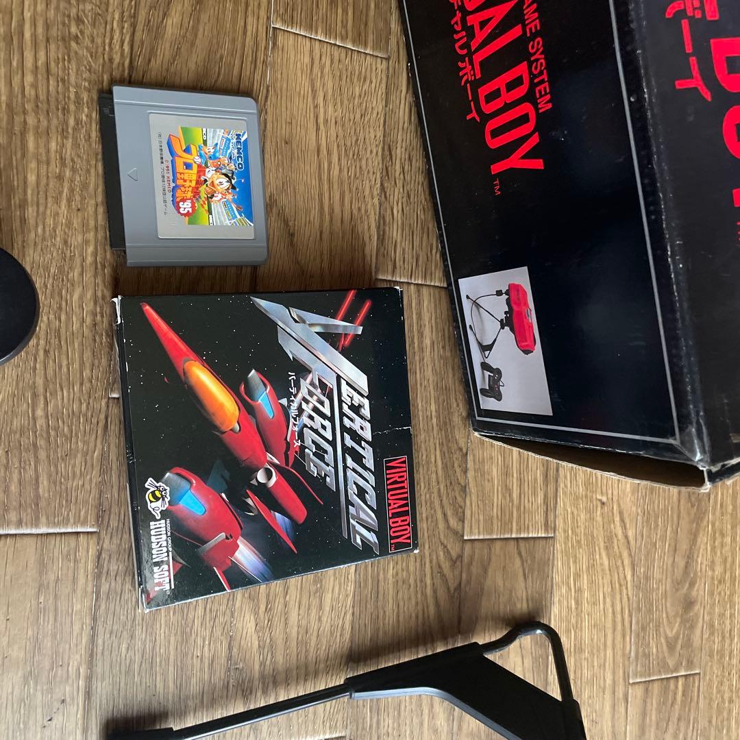 希少バーチャルボーイ ソフト2個付き。箱、説明書付きです。