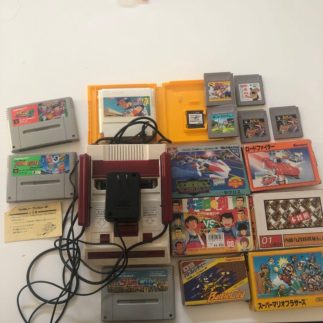 ファミコン❣️早い者勝ち❣️スーパーマリオは無いです❣️ A gaming beginner aims to complete Super Mario Bros. on the