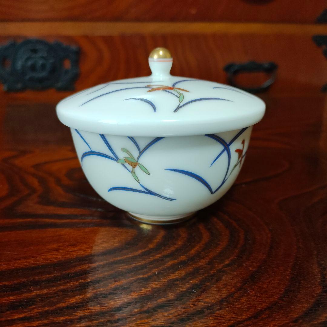 未使用】香蘭社 湯呑 蓋つき湯呑 蘭 5客 ＃W100CF - メルカリ