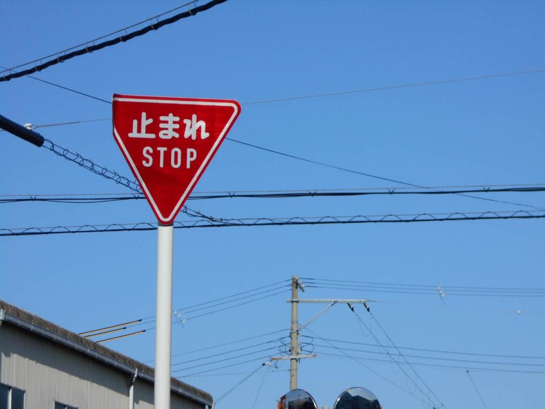 単三電池で動く！】Nikon COOLPIX L32 レッド 動作確認済 - メルカリ