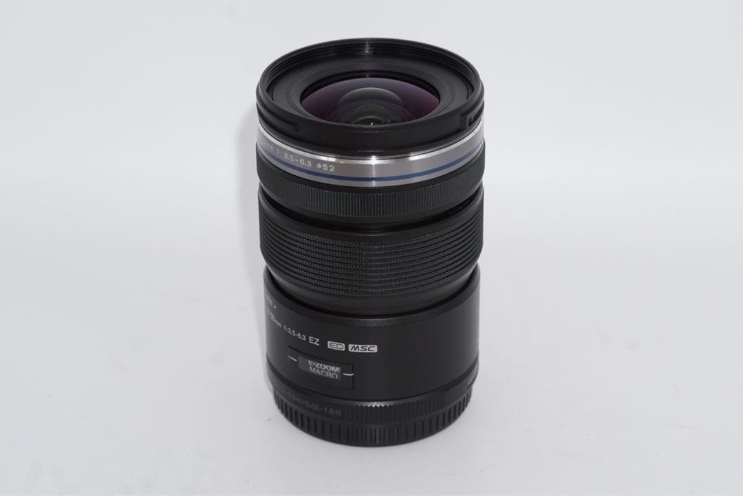 Olympus 12-50mm f/3.5-6.3 ズームレンズ