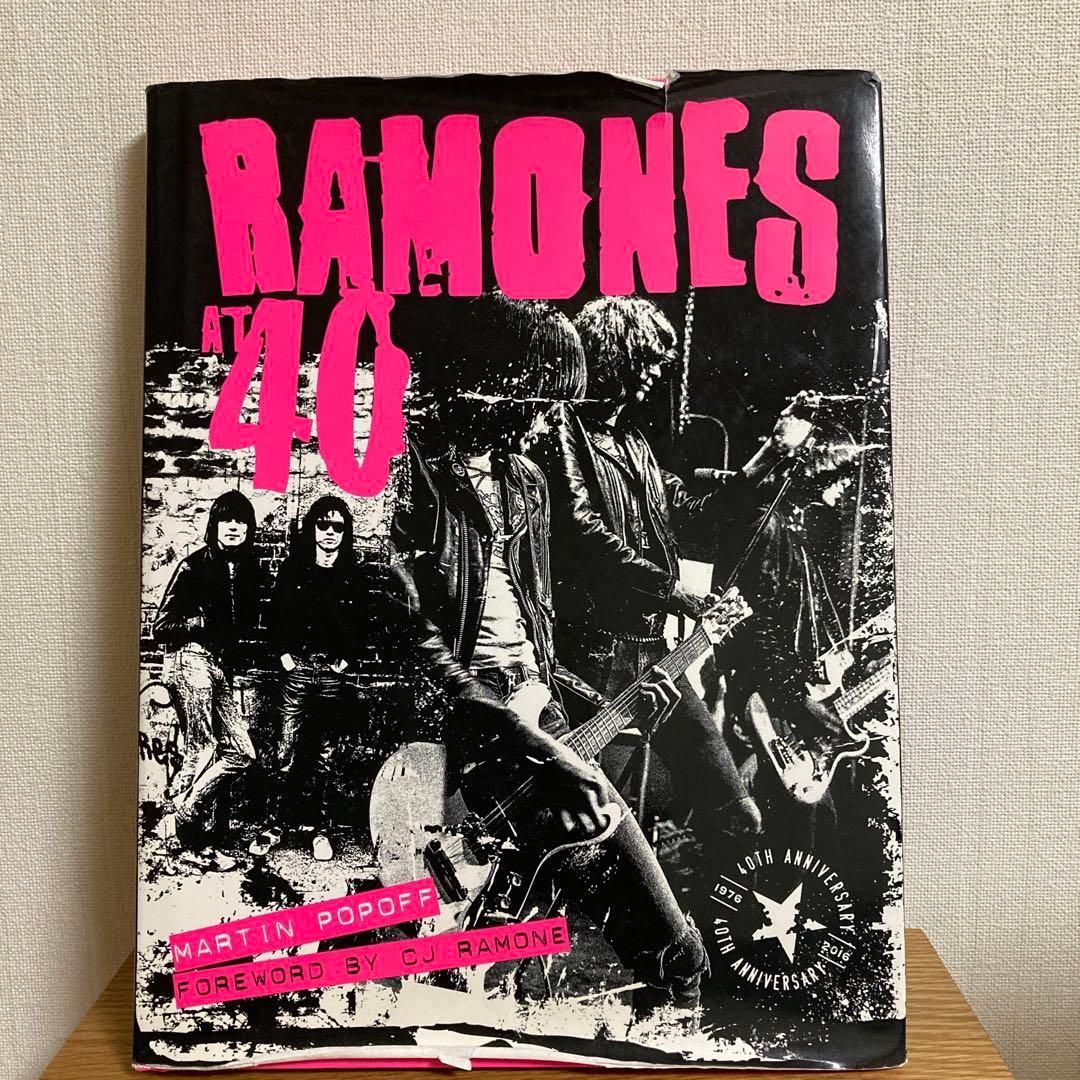 RAMOMES AT 40 ラモーンズ写真集