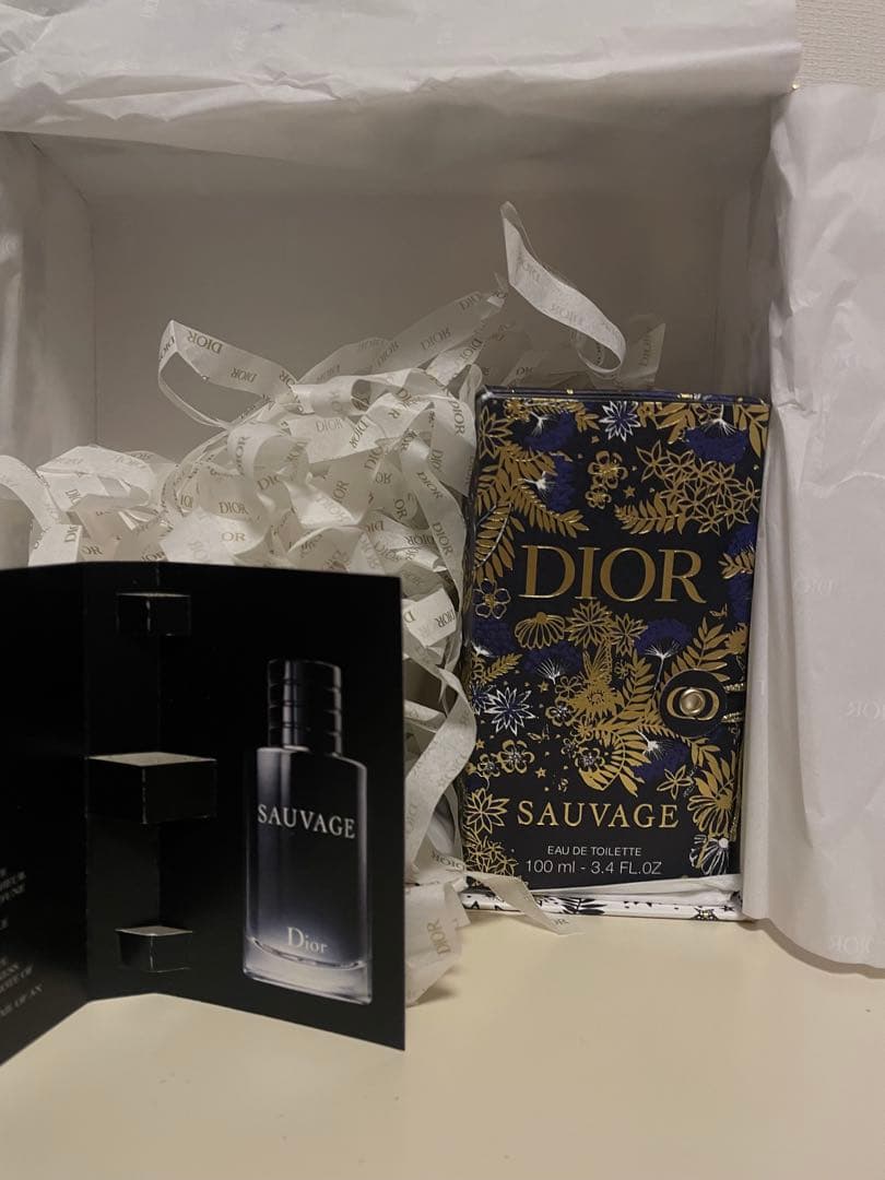 Dior ソヴァージュ オードュトワレ 新品未使用 100ml 箱あり Christian Dior（クリスチャン・ディオール） 【並行輸入品