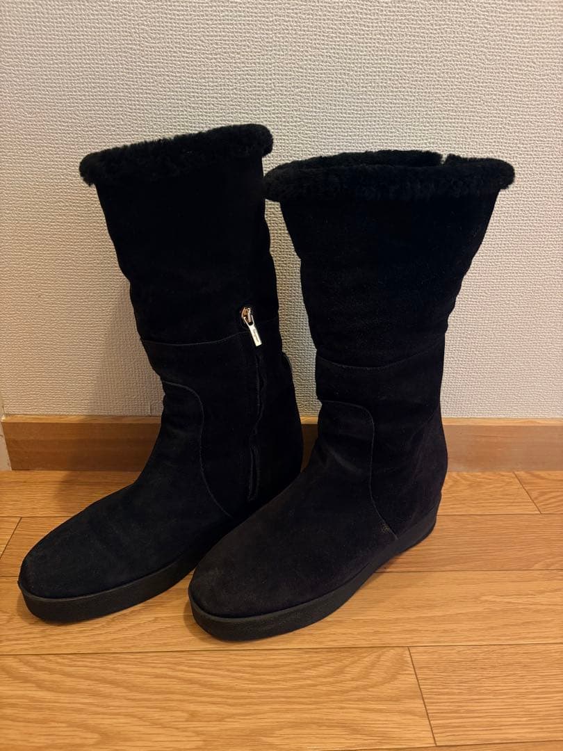 【中古】フェラガモ ロングムートンブーツ スエード 2way サイズ7ハーフ 2026年最新】Yahoo!オークション -「フェラガモ ブーツ ムートン