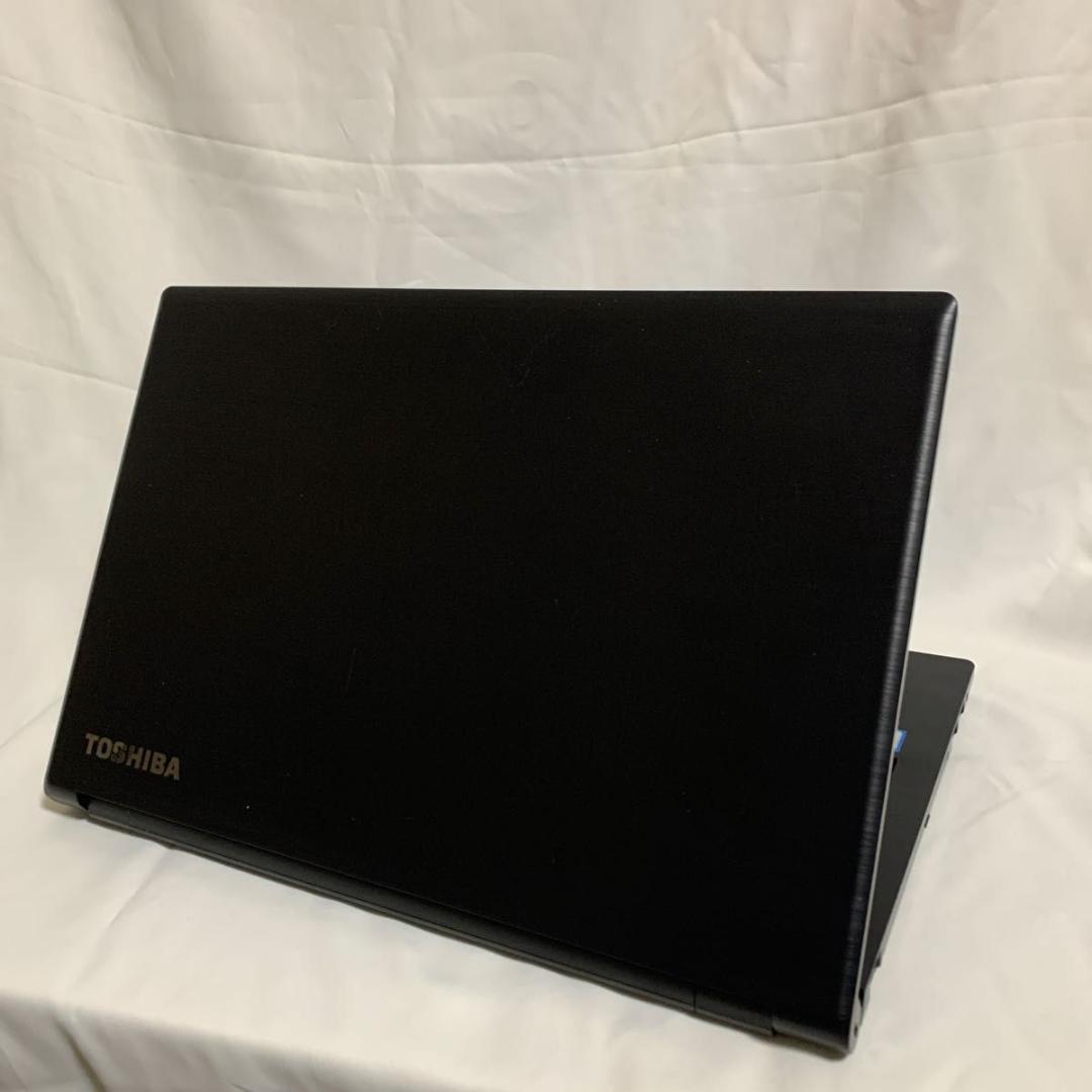 T013 【美品】15.6型/i3第6世代/8GB/256GB/DVD-RW