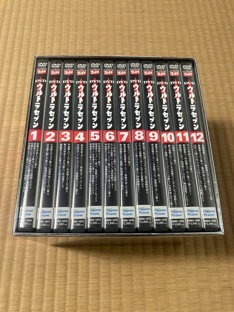 ウルトラセブン DVD 全12巻 Amazon.co.jp: ウルトラセブン [レンタル落ち] 全12巻セット
