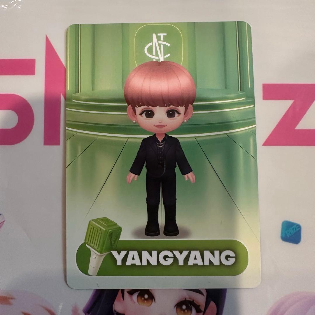 sminiz トレカ wayV YANGYANG ヤンヤン - メルカリ