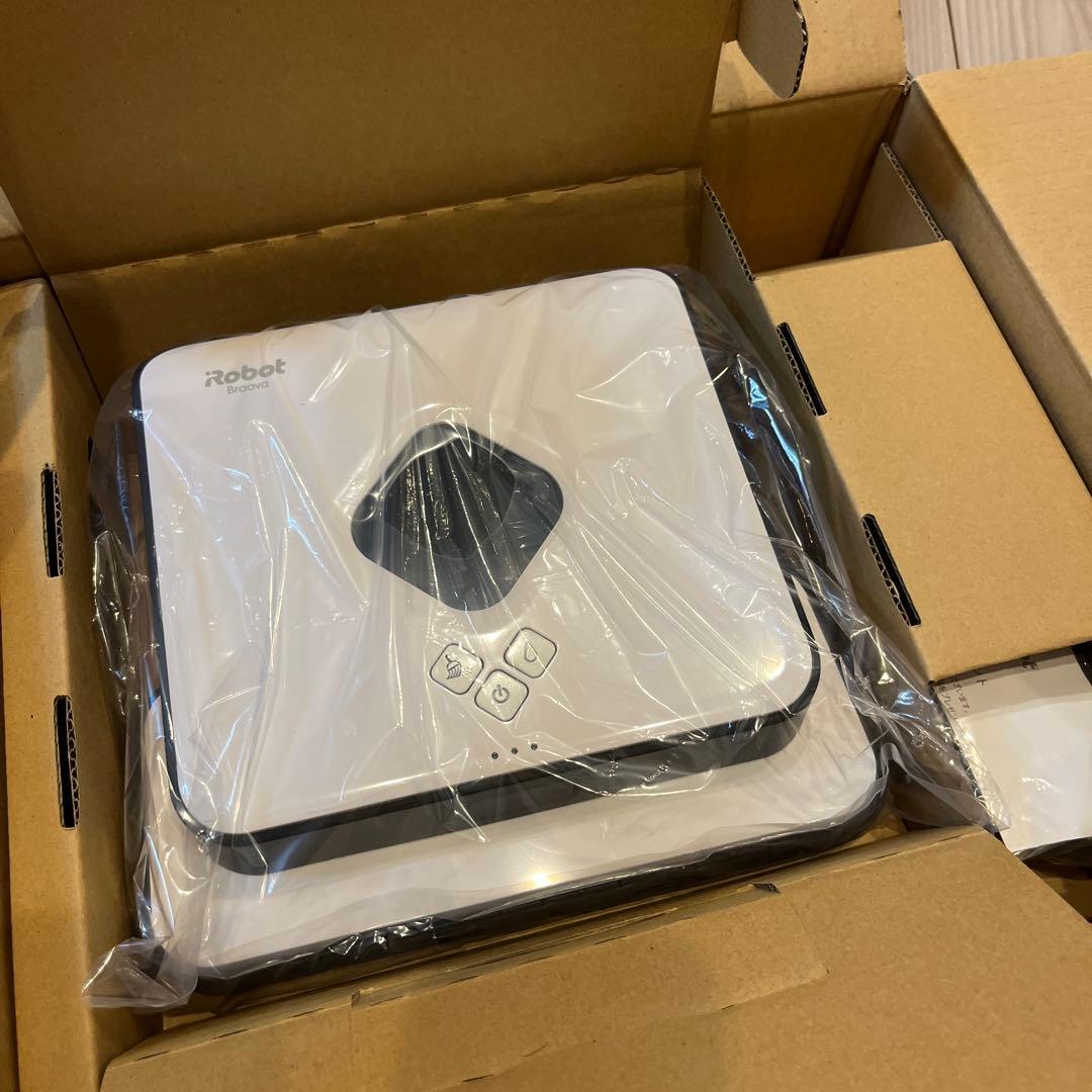 y*3様 iRobot ロボット掃除機本体 モップパッド付き　380j 新品未使 y*3様 iRobot ロボット掃除機本体 モップパッド付き 380j 新品未使