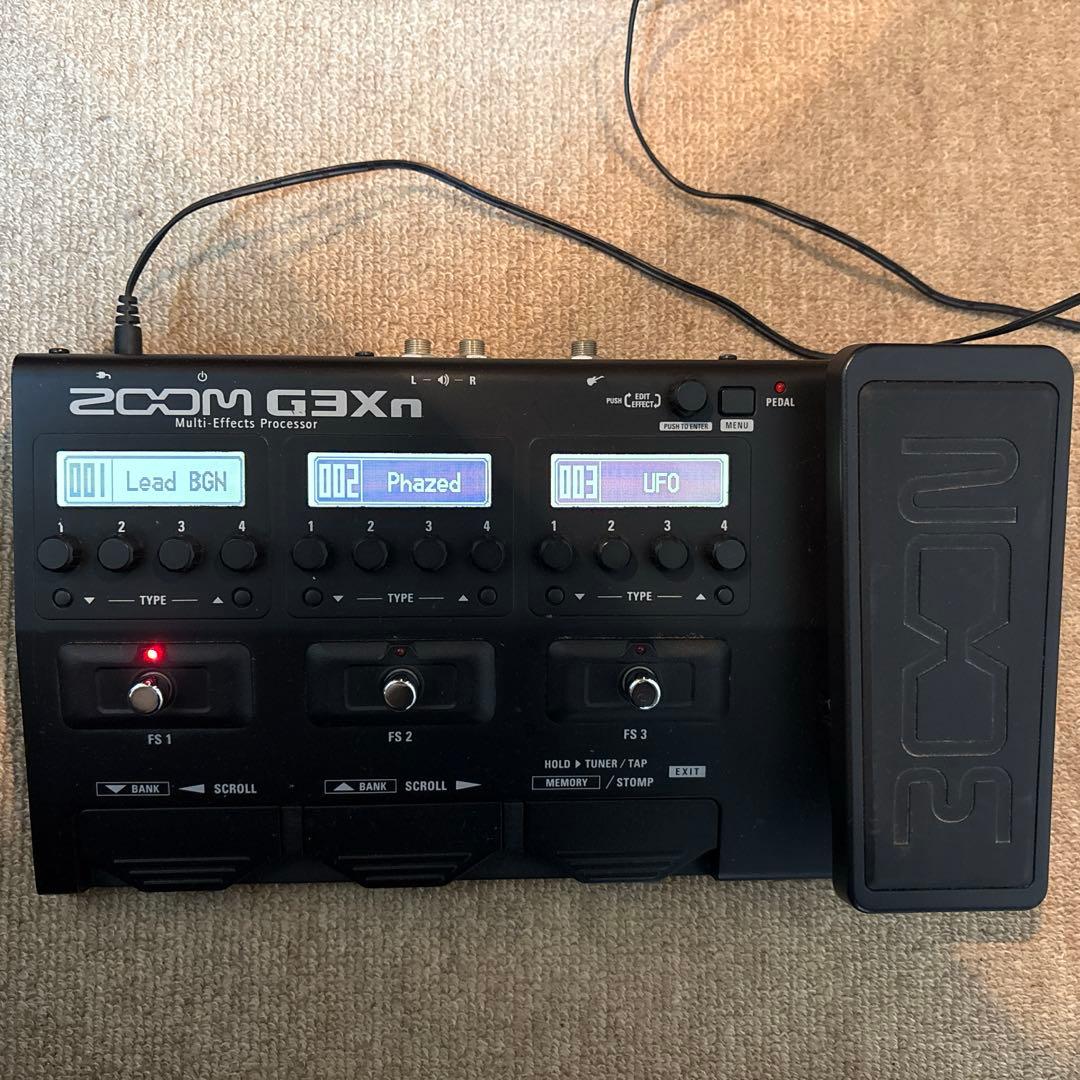 【通電確認済み・初期化済】ZOOM G3Xn マルチエフェクター（アダプター付） 通電確認済み・初期化済】ZOOM G3Xn マルチエフェクター（アダプター付