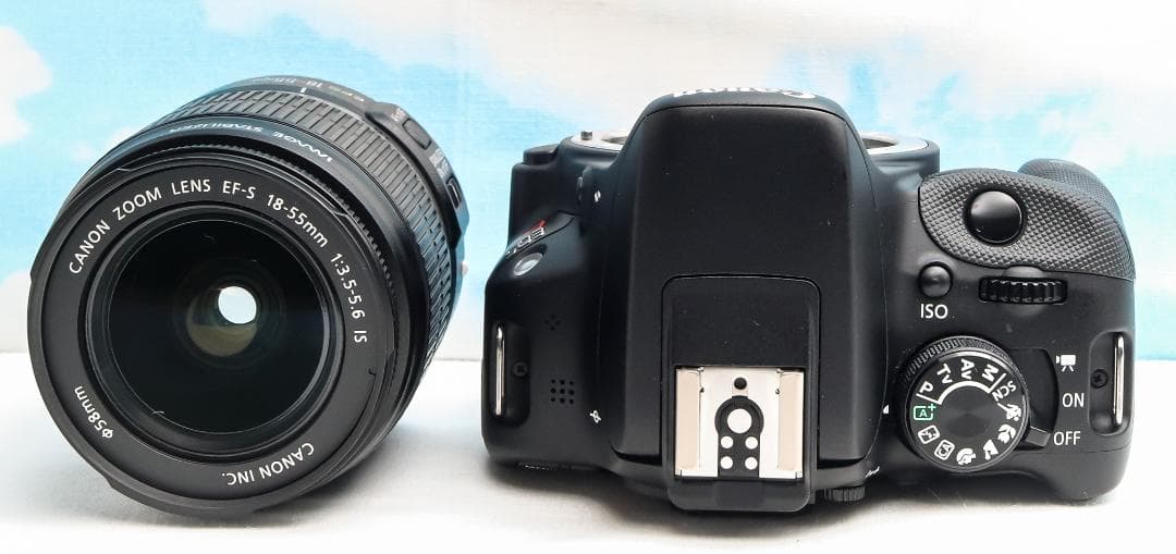 美品⭐️Canon kiss x7⭐️超小型一眼レフ⭐️スマホ転送♪⭐️一眼