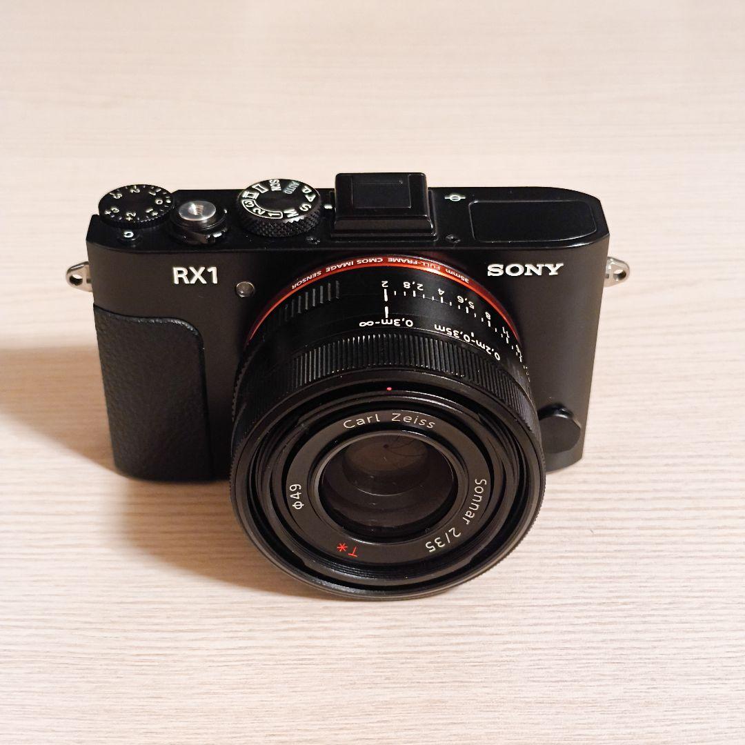 デジタルカメラ Sony RX1 今さらだけどSONYのフルサイズコンデジRX1を中古で買いました