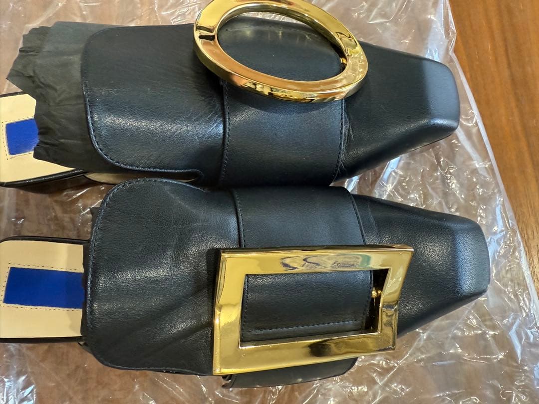 【値下げしました】UN3D. 23.0〜23.5cm ブラックレザー ミュール