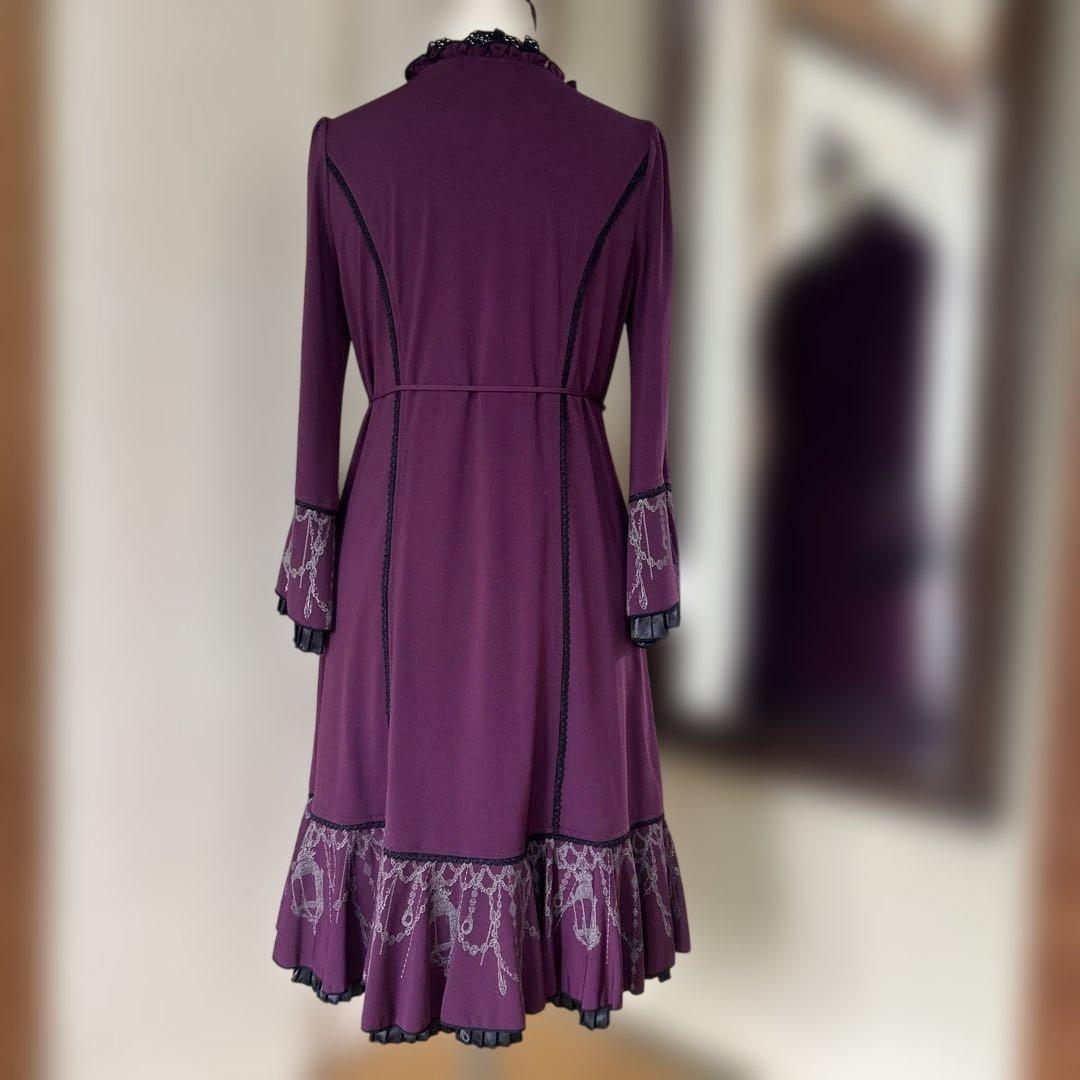 OZZ ONESTE パープル レースアップひざ丈ワンピース［商品番号3