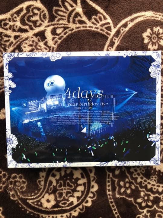 乃木坂46 7th YEAR BIRTHDAY LIVE Amazon.co.jp: 7th YEAR BIRTHDAY LIVE Day4(通常盤)(1Blu-ray