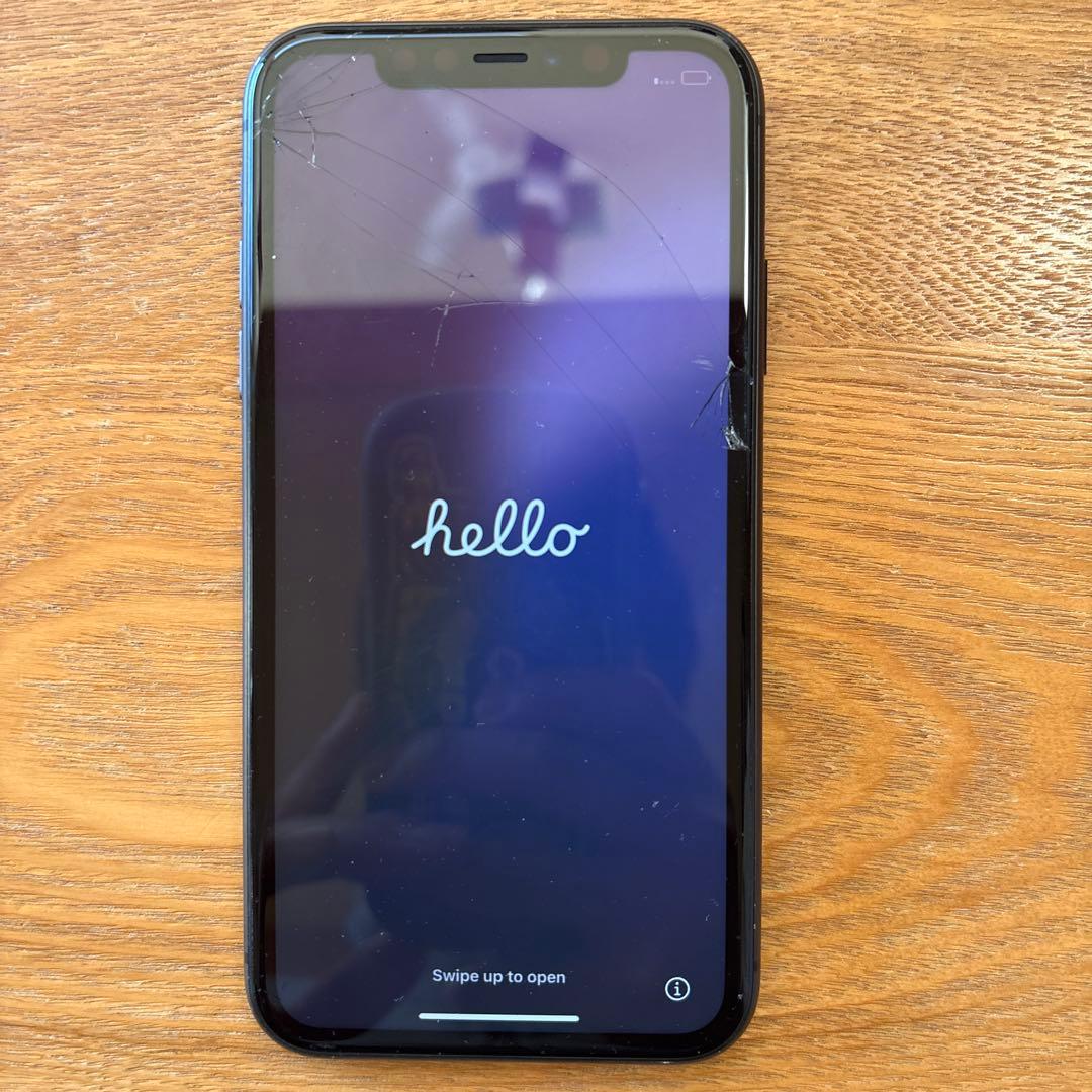 Apple iPhone11 256GB スマートフォン本体 黒 画面ひびあり iPhone 11 ブラック 本体 画面ひびあり - メルカリ