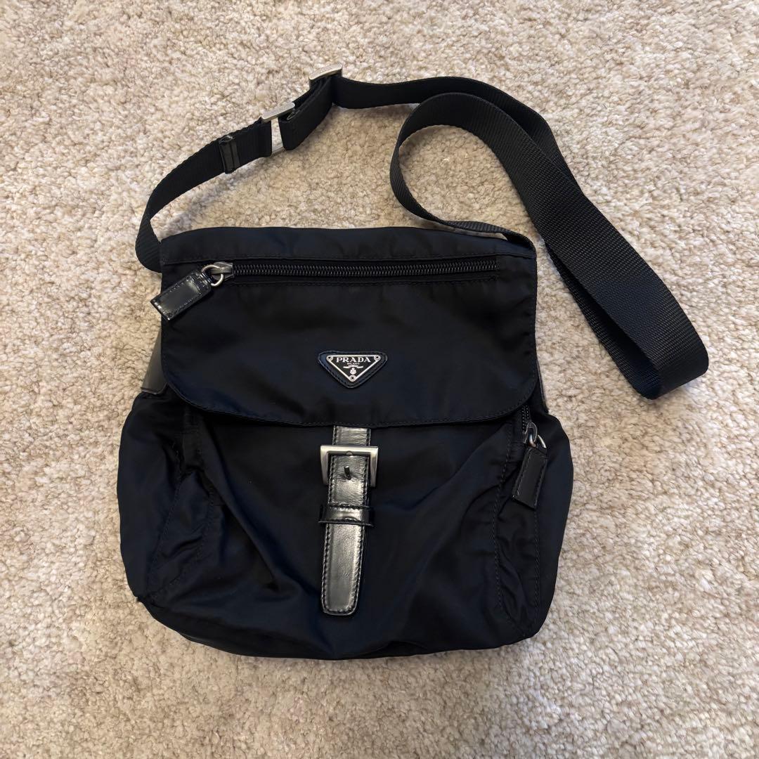 PRADA 黒 ショルダーバッグ 製品ナンバーカード付き プラダ PRADA プラダ PRADA 1BA358 NZV ショルダーバッグ SAFFIANO