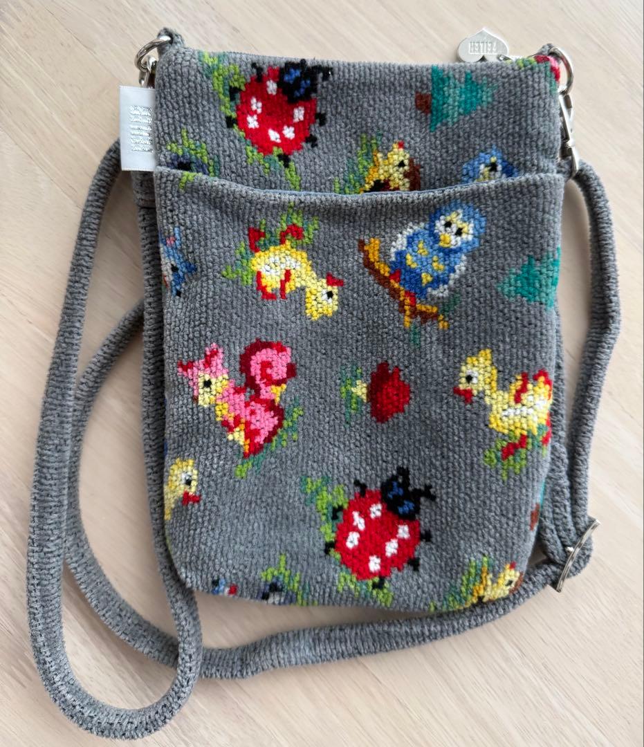 フェイラーFEILER ハイジ スマホショルダー グレー 美品 新品 FEILER フェイラー ハイジフレンズフォレスト グレー スマホ