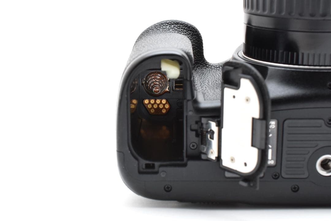 Canon EOS 7D MarkⅡ /28-80mm F3.5-5.6 II