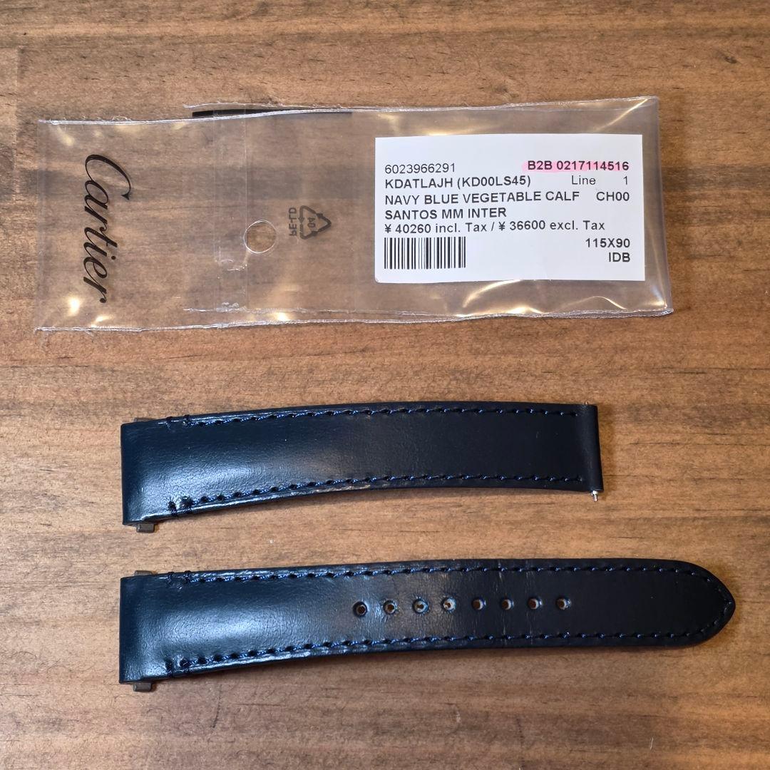 Cartier サントスドゥカルティエMM ネイビーブルーカーフレザー レビュー】一生物の時計 1本目におすすめ Cartier サントス ドゥ