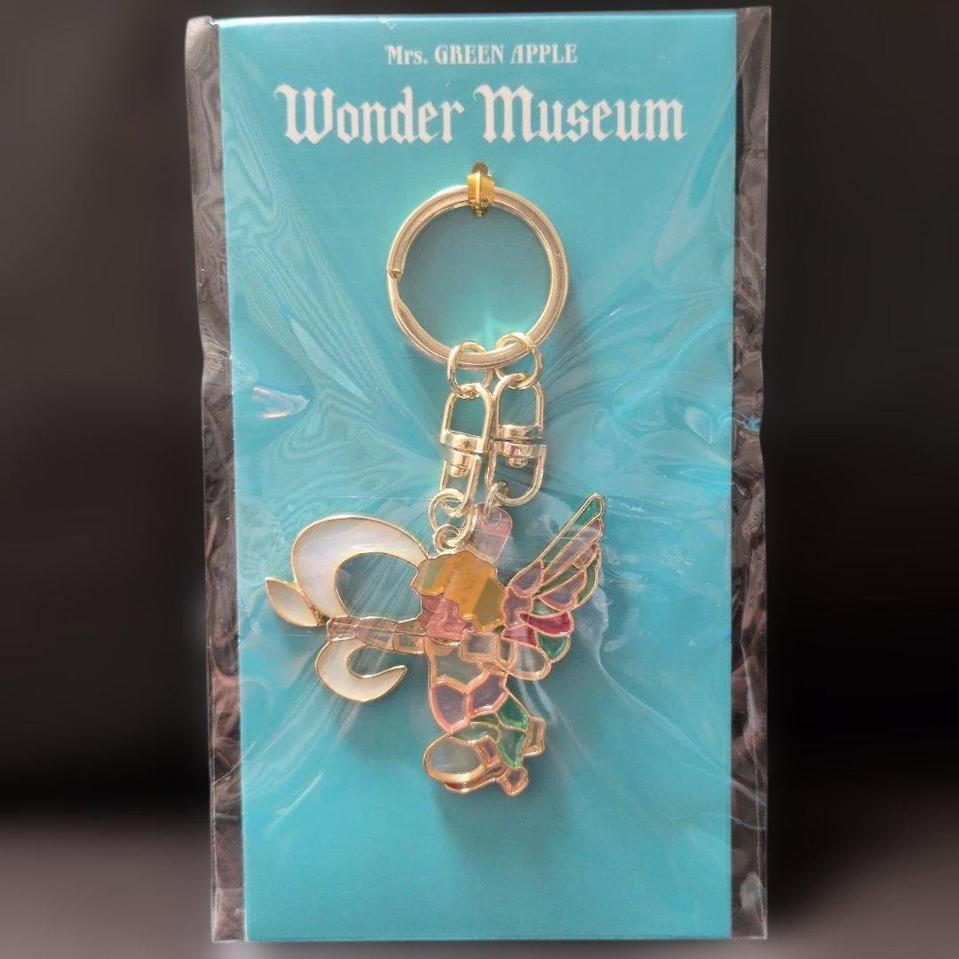 新品】ミセス ワンダーミュージアム ステンドグラスキーホルダー
