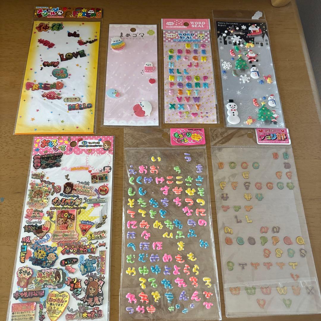 カラフルキャラクターシールセット7枚 - メルカリ