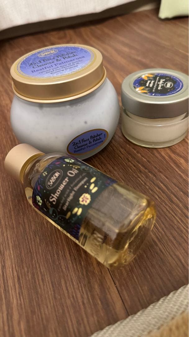 holiday限定】SABON シャワーオイル・ボディスクラブ・スクラブ洗顔