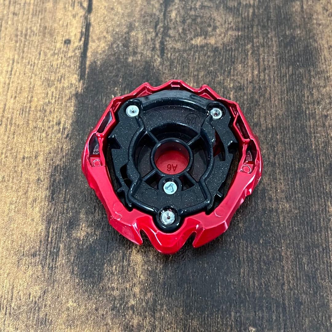 新品】ベイブレードX ドランバスターメタルコートレッド 7-60R 特装版