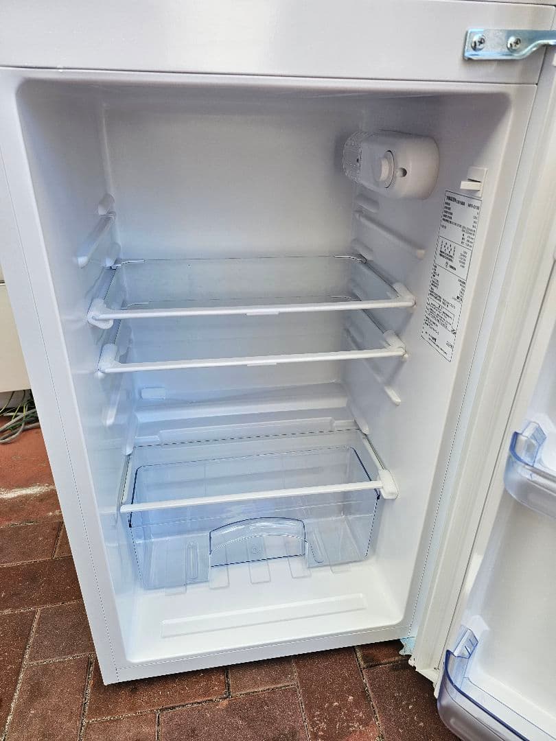 福岡限定】YAMAZEN 冷凍冷蔵庫ホワイト MFR-D130 2025年 - メルカリ