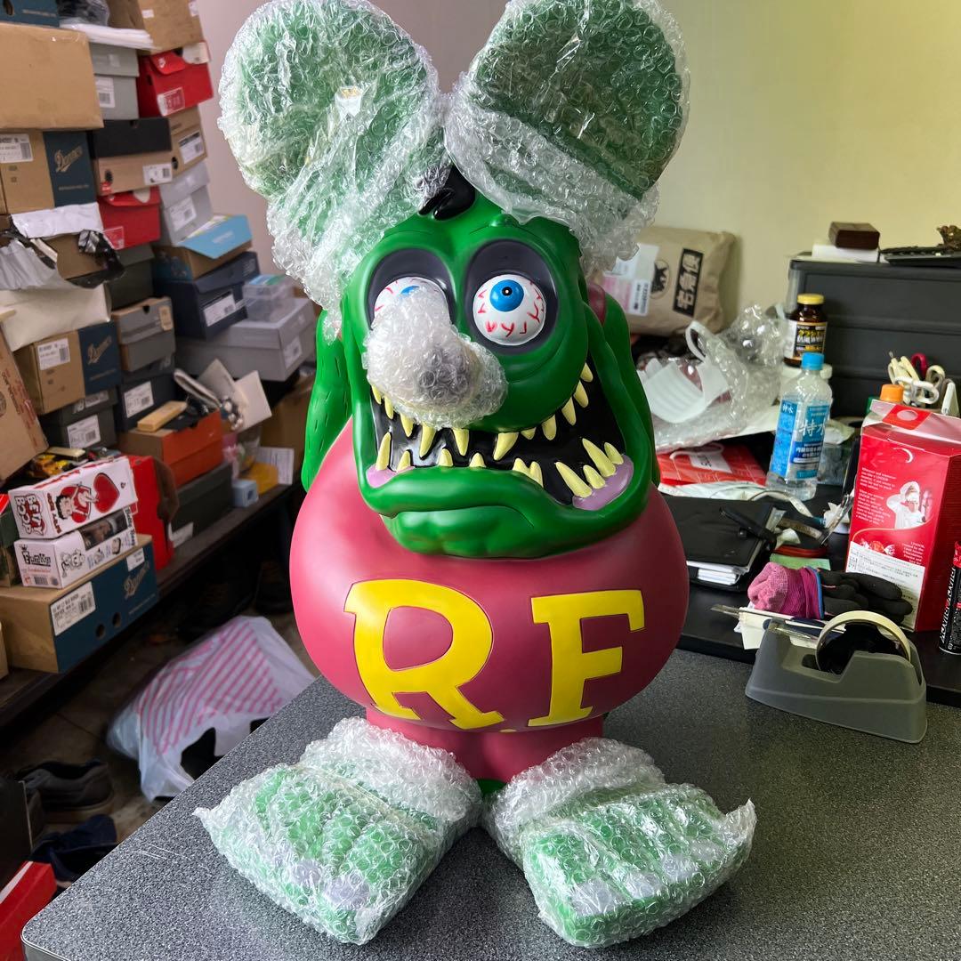 希少ラットフィンクビックバンク定番カラーグリーン約64センチ 楽天市場】ラットフィンク ジャンボ コインバンク モスグリーン FUNKO