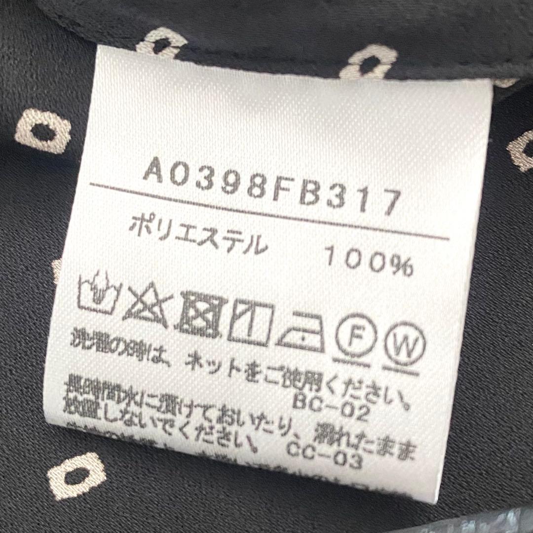 極美品 マルティニーク ジオメトリックドット ボウタイブラウス