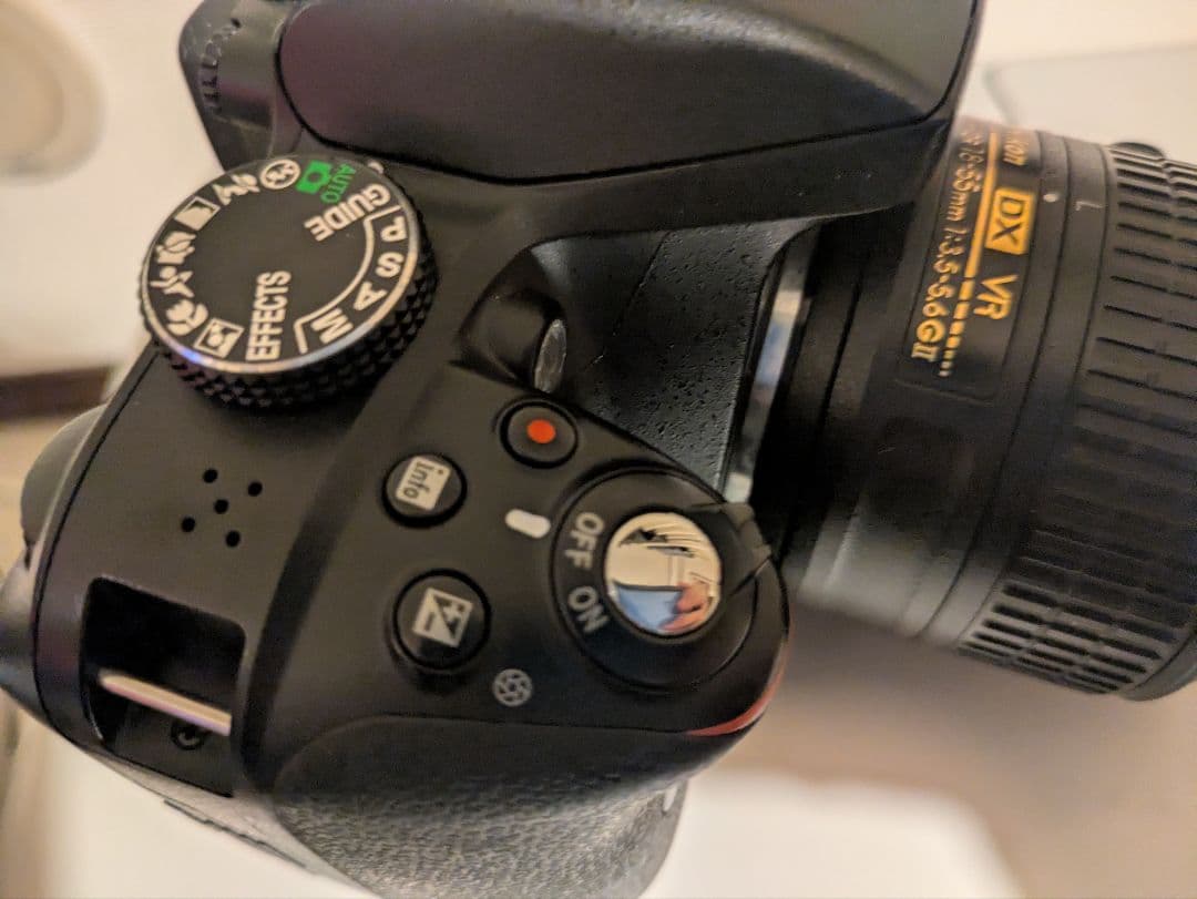 Nikon D3300 ドライボックスも付属します - メルカリ