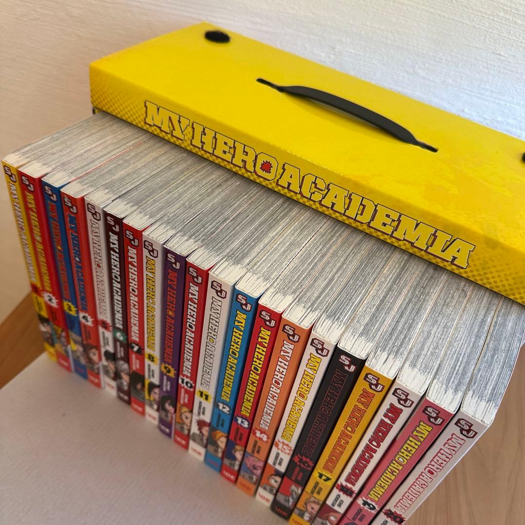 ☆美品•貴重品☆僕のヒーローアカデミアBOX 英語版 漫画 1