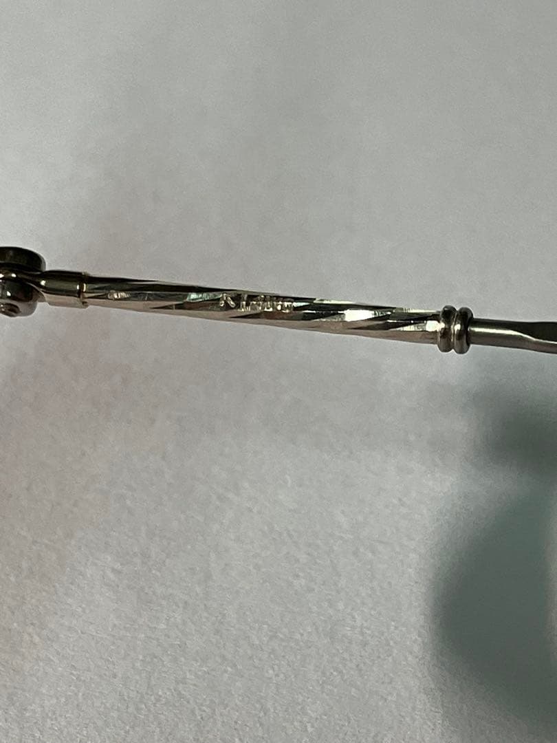 値下げ パーツの一部にK14WGを使用 老眼鏡 ホワイトゴールド